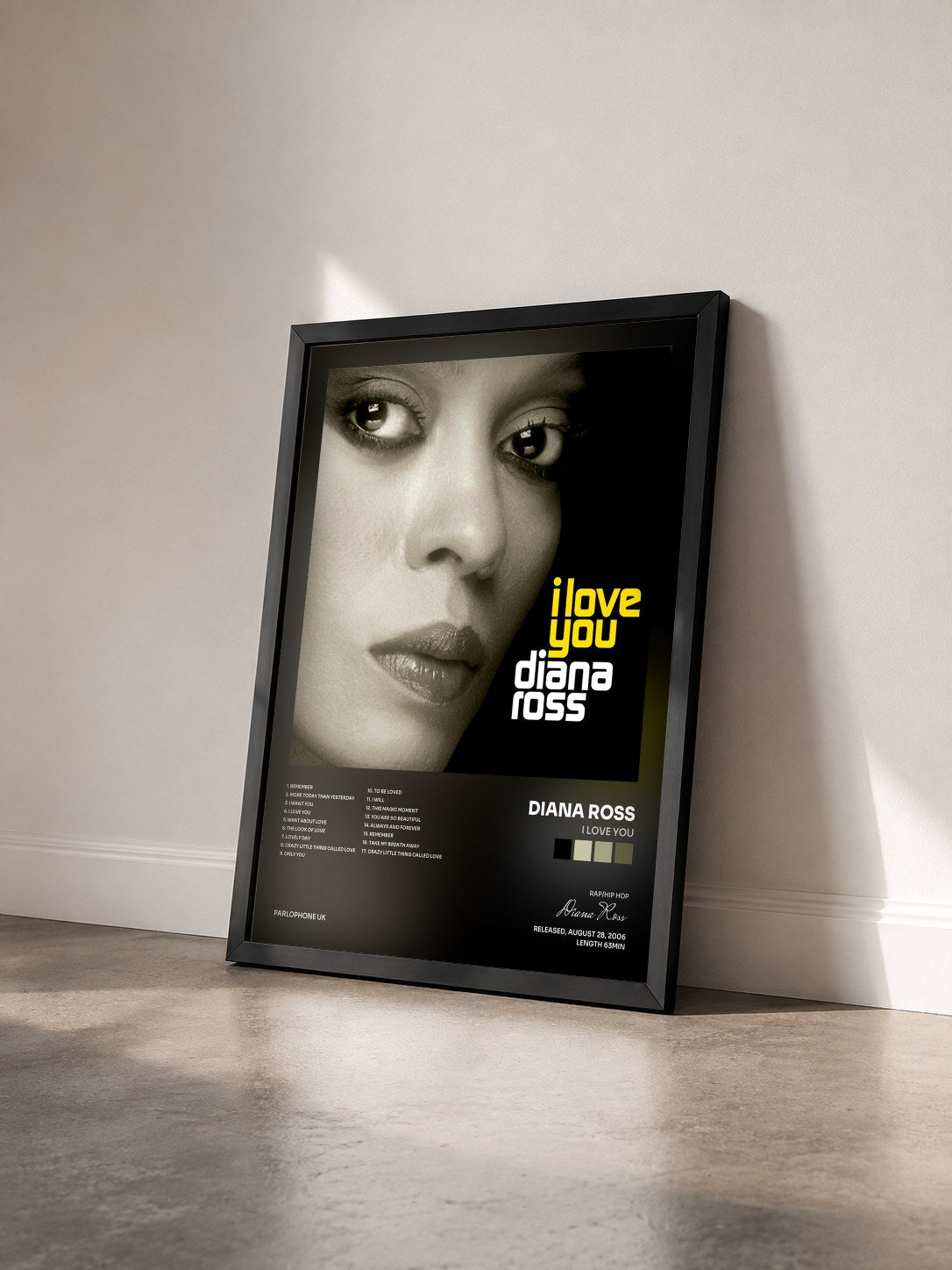 #noir Tableau de l'album I Love You de Diana Ross vu de trois quarts, cadre noir
