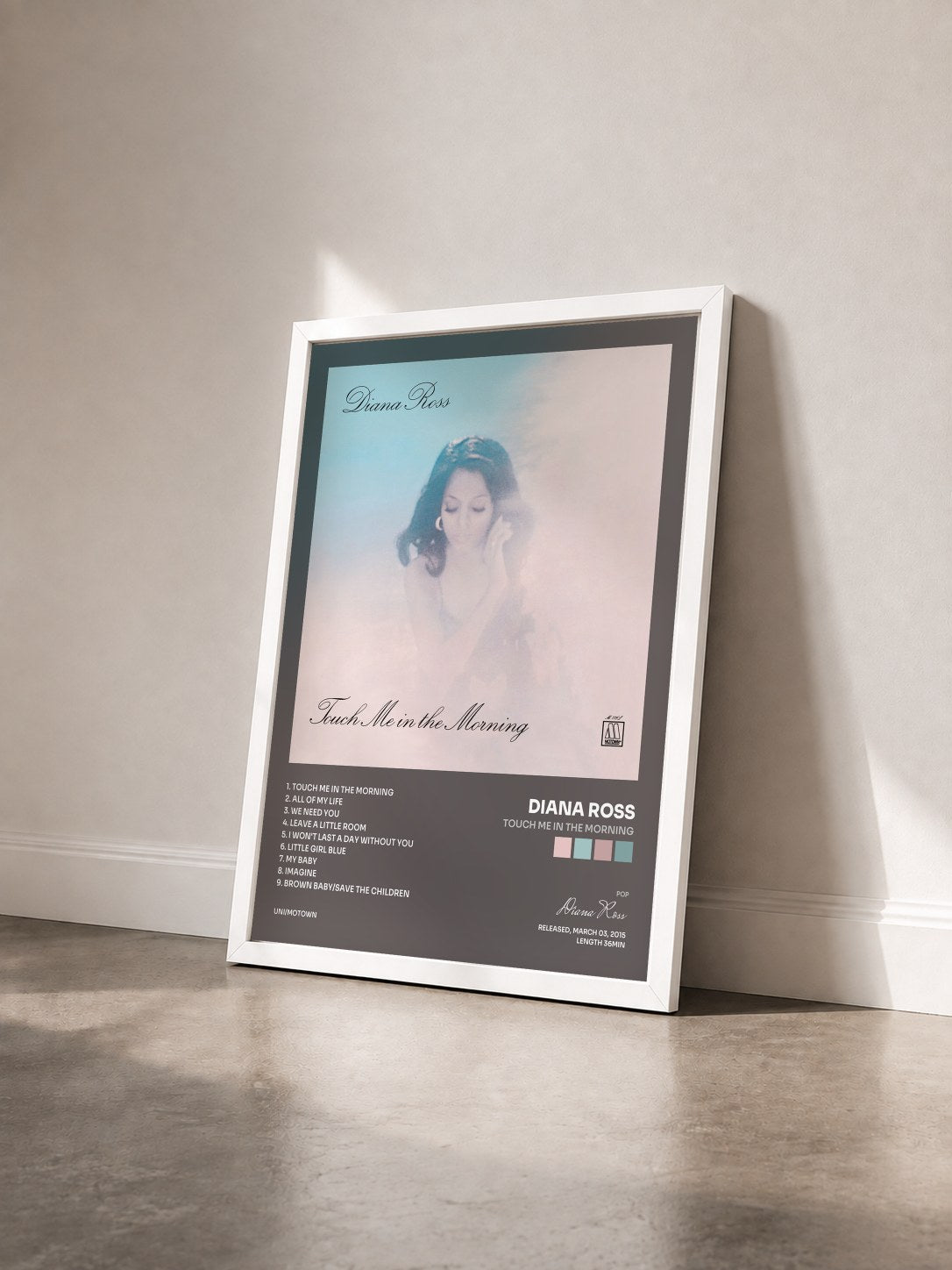 #blanc Tableau de l'album Touch Me In The Morning de Diana Ross vu de trois quarts, cadre blanc