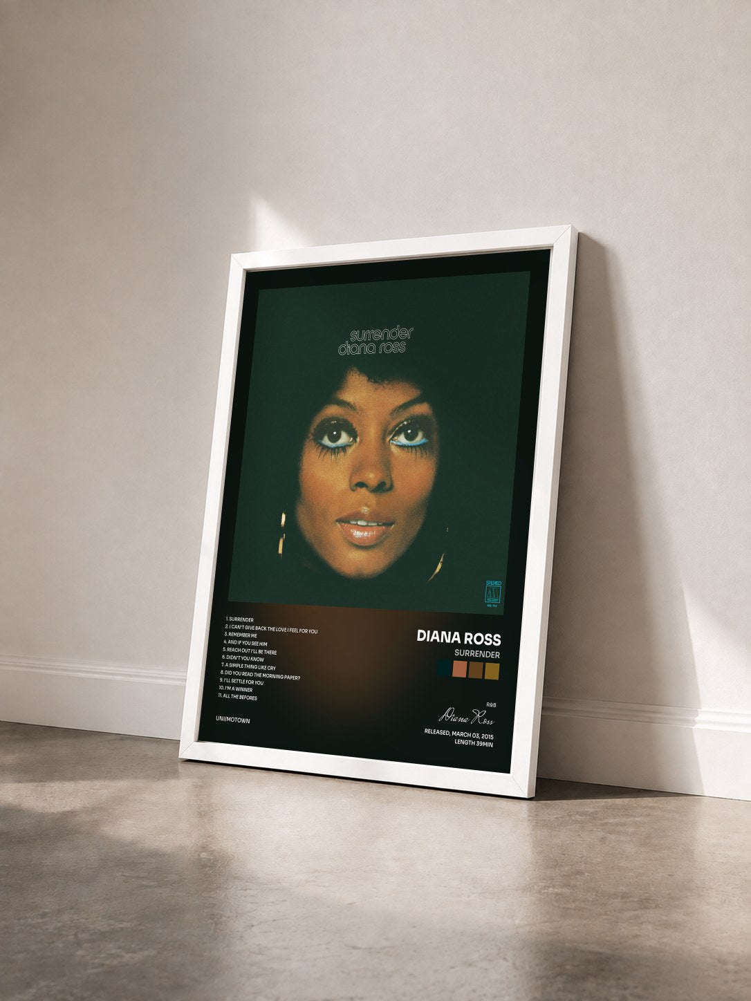 #blanc Tableau de l'album Surrender de Diana Ross vu de trois quarts, cadre blanc
