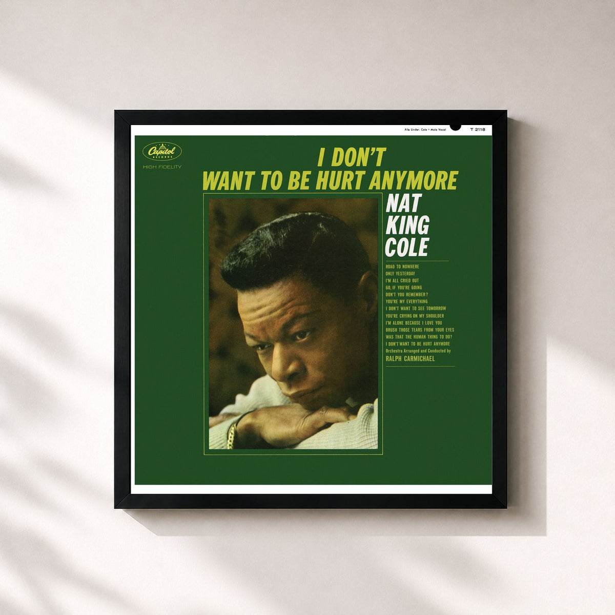 #noir I Don't Want To Be Hurt Anymore von Nat King Cole als quadratischer Kunstdruck, schwarzer Rahmen 32x32 cm