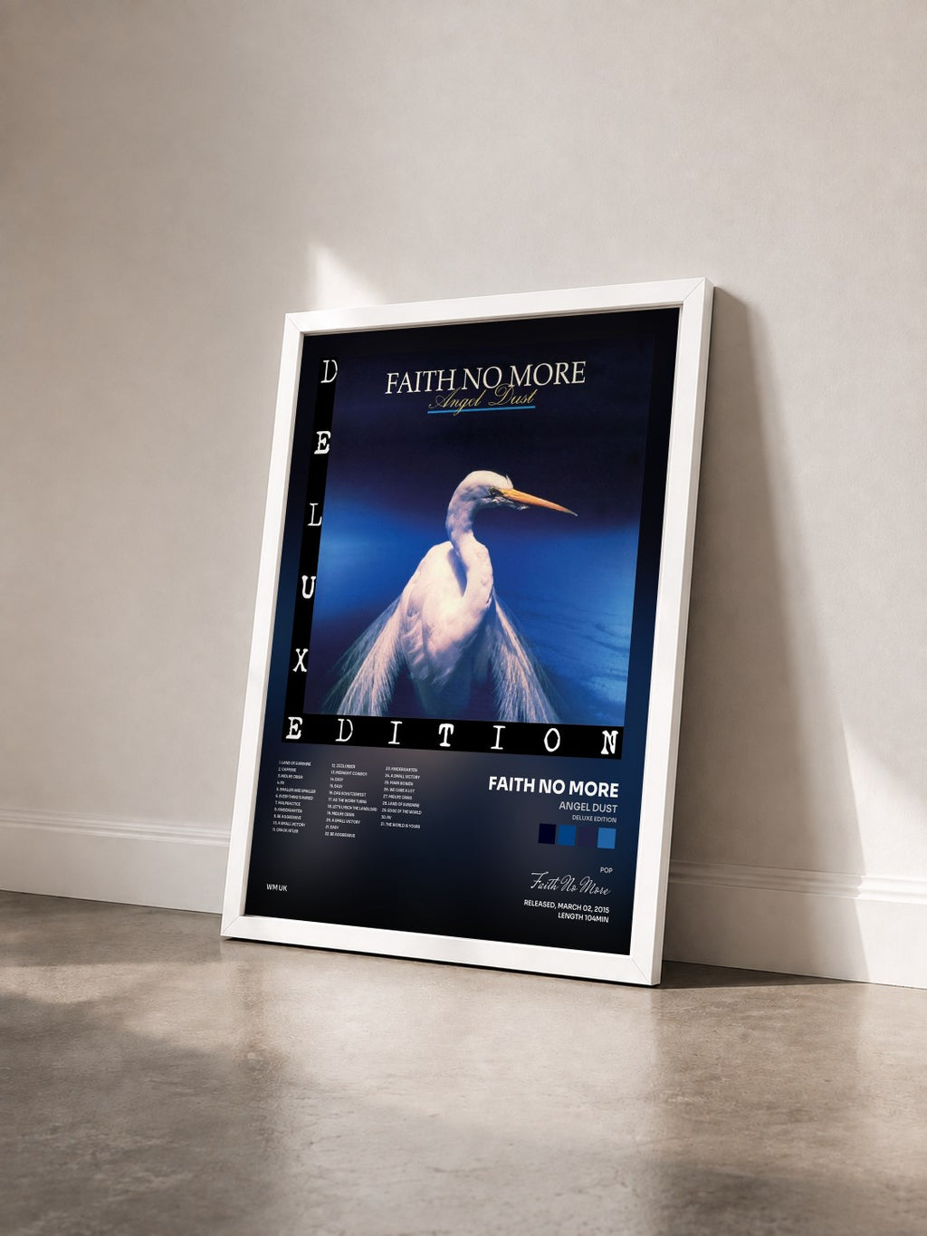 #blanc Tableau de l'album Angel Dust (Deluxe Edition) de Faith No More vu de trois quarts, cadre blanc