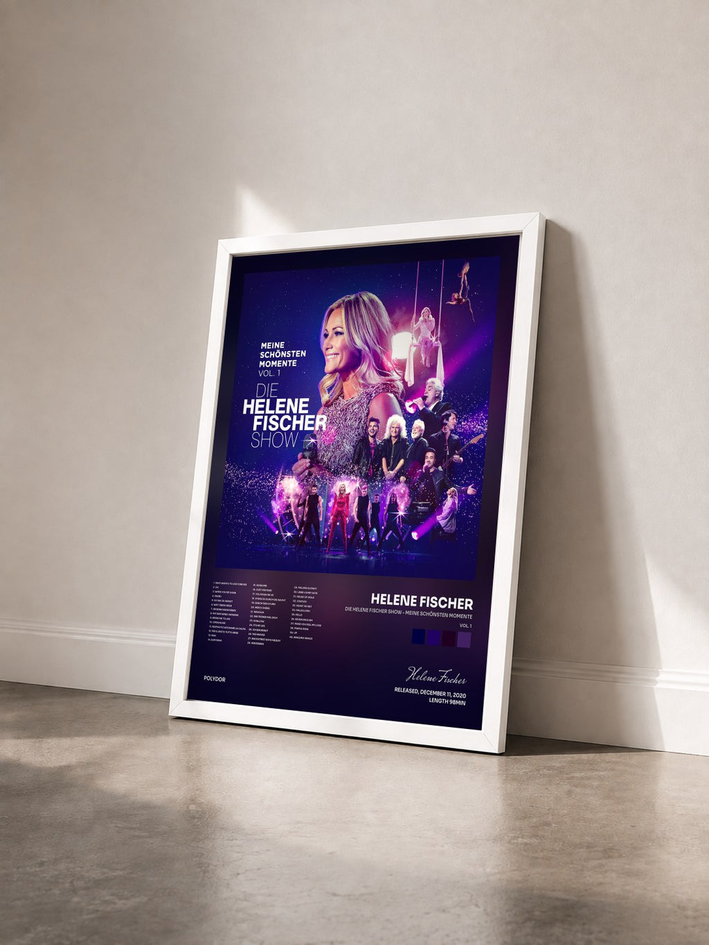 #blanc Die Helene Fischer Show - Meine schönsten Momente (Vol. 1) von Helene Fischer als gerahmter Kunstdruck von schräg gesehen, weißer Rahmen