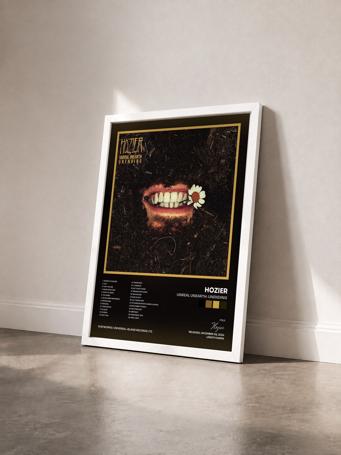 #blanc Tableau de l'album Unreal Unearth: Unending de Hozier vu de trois quarts, cadre blanc