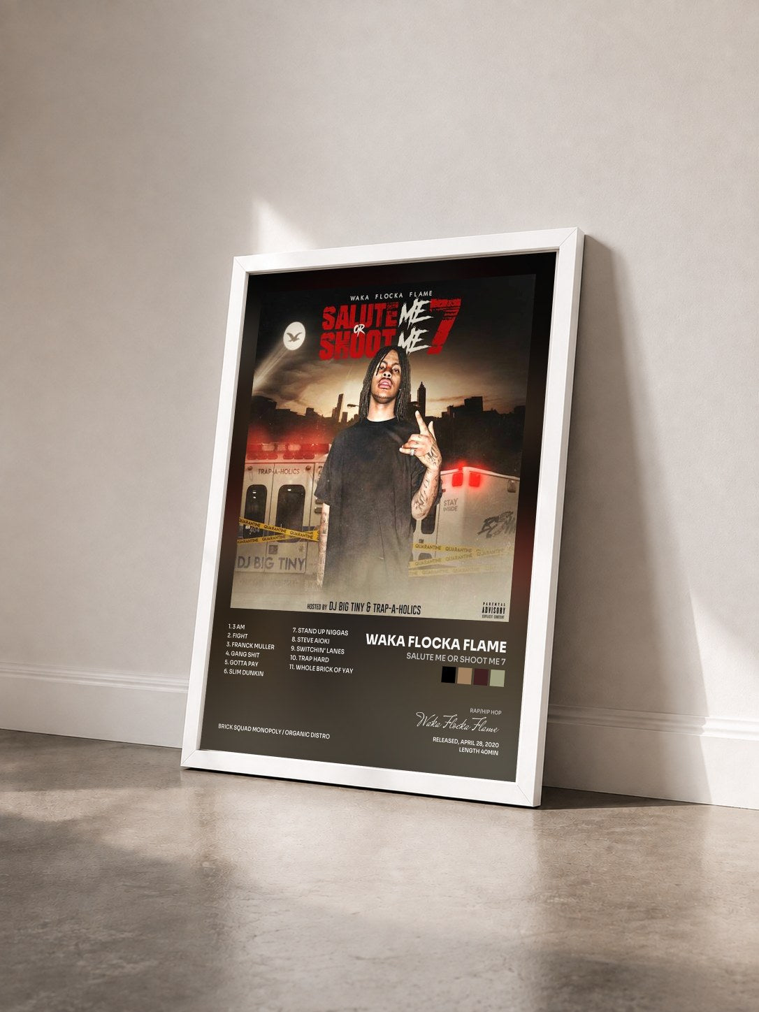 #blanc Tableau de l'album Salute Me or Shoot Me 7 de Waka Flocka Flame vu de trois quarts, cadre blanc
