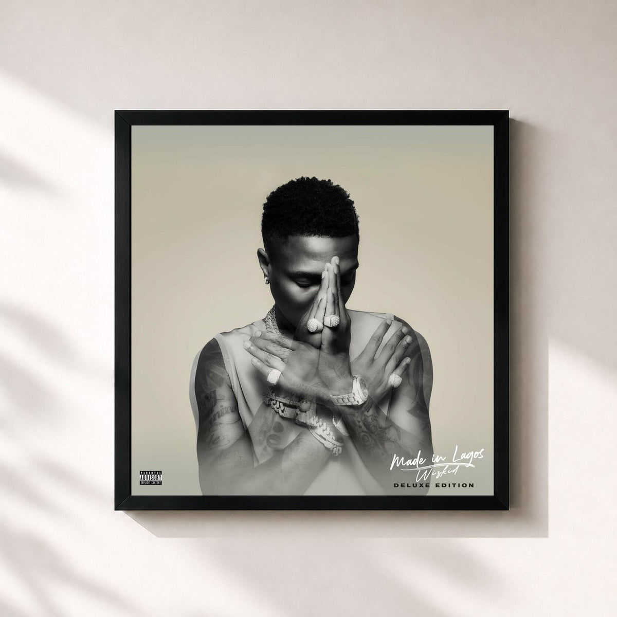 #noir Tableau carré de l'album Made In Lagos: Deluxe Edition de WizKid, cadre noir 32x32 cm