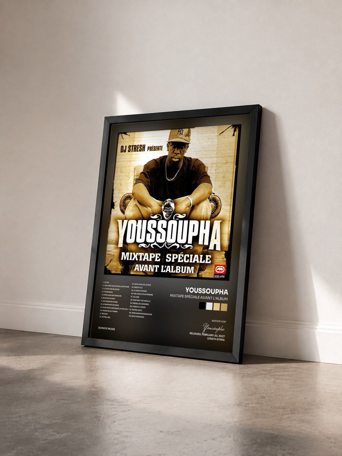 #noir Mixtape spéciale avant l'album de Youssoupha en lámina enmarcada vista de tres cuartos, marco negro
