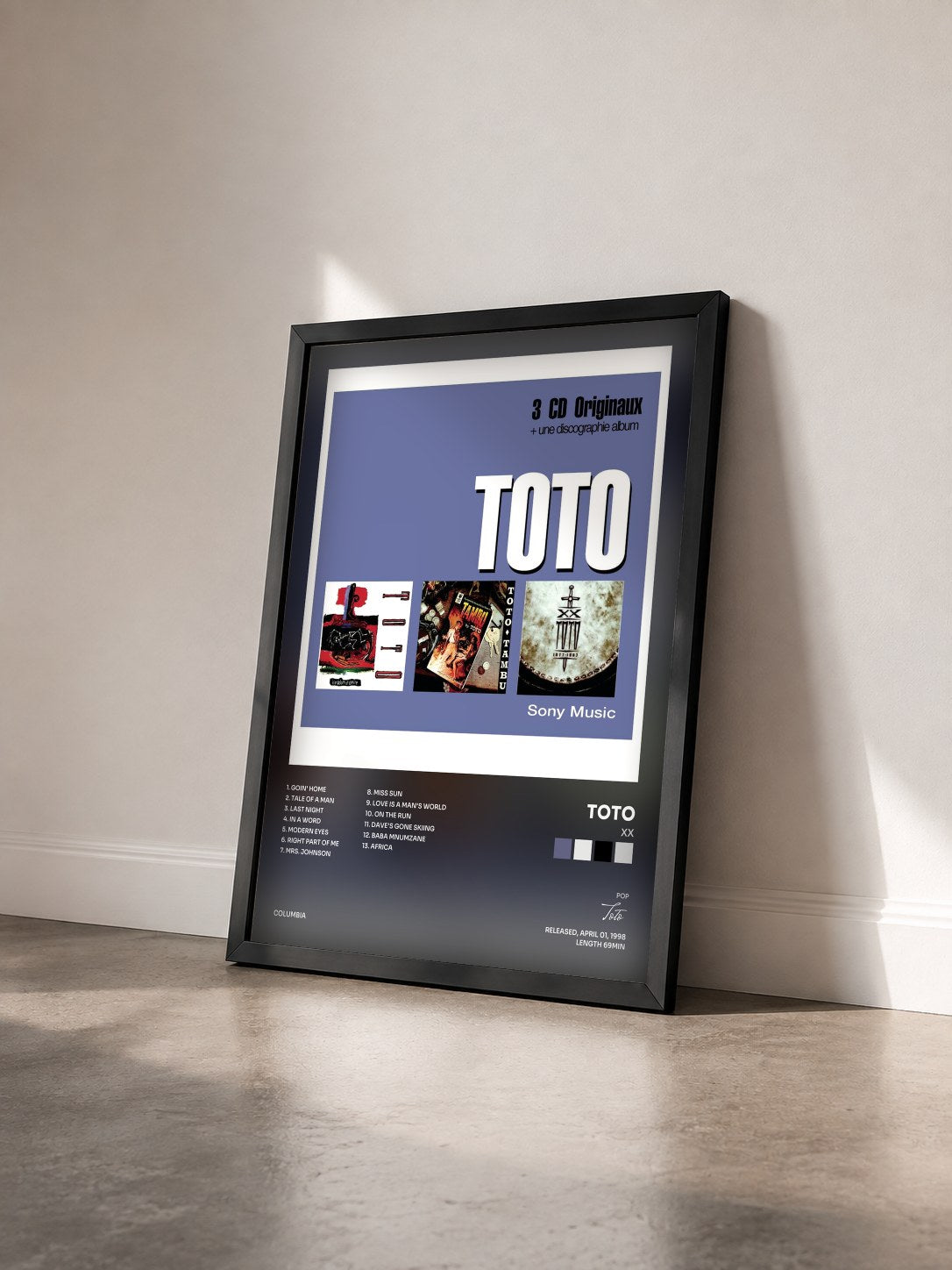 #noir XX de Toto en lámina enmarcada vista de tres cuartos, marco negro