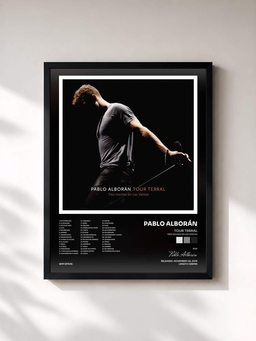#noir Tableau de l'album Tour Terral (Tres noches en Las Ventas) de Pablo Alborán, cadre noir, imprimé et encadré en France