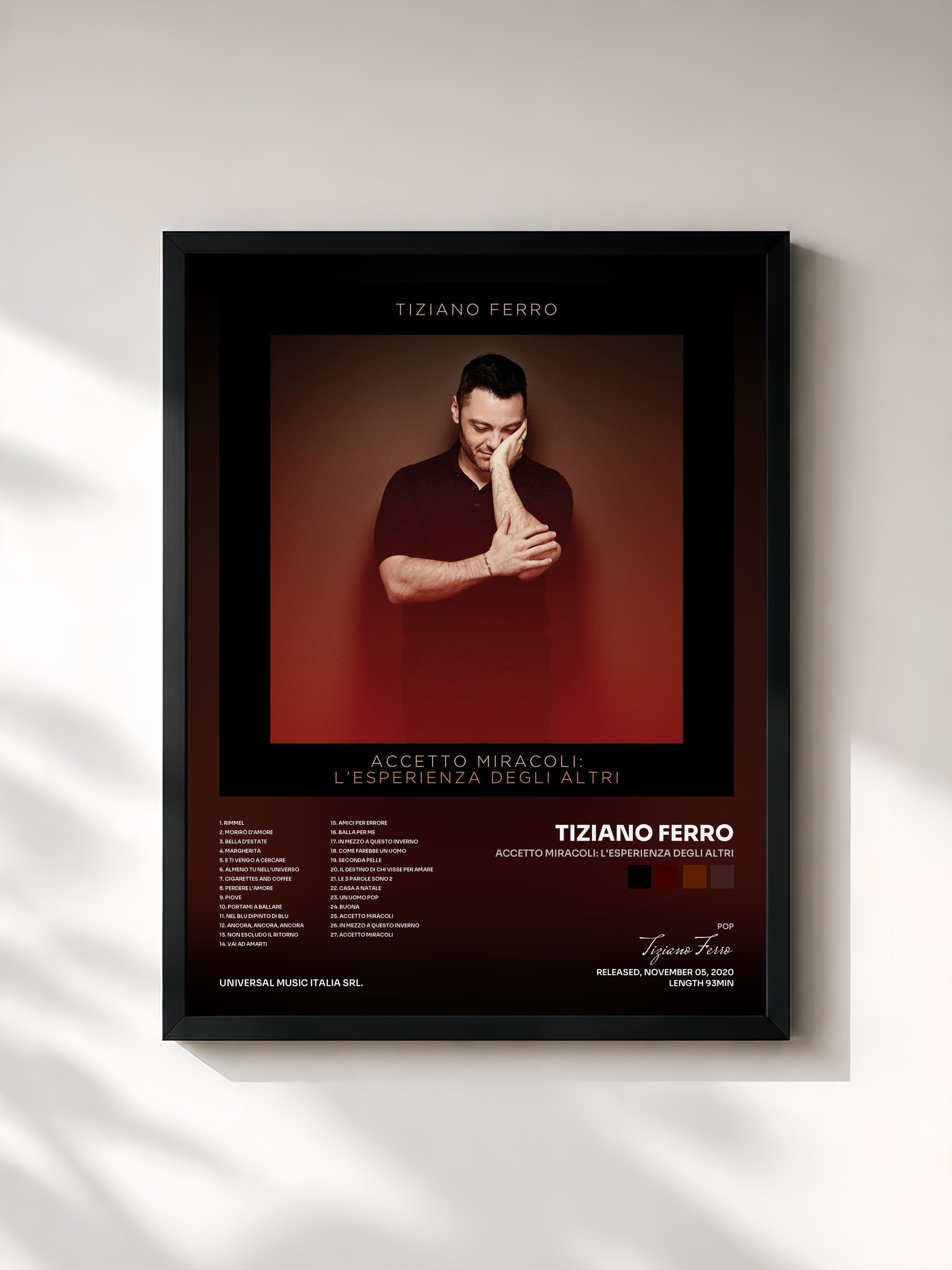 #noir Tableau de l'album Accetto Miracoli: L'Esperienza Degli Altri de Tiziano Ferro, cadre noir, imprimé et encadré en France