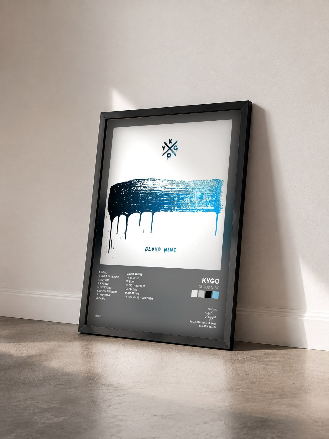 #noir Tableau de l'album Cloud Nine de Kygo vu de trois quarts, cadre noir