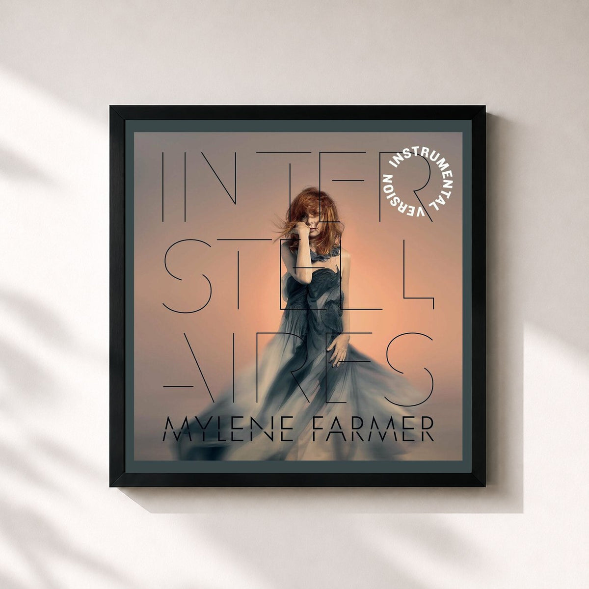 #noir Tableau carré de l'album Interstellaires (Instrumental Version) de Mylène Farmer, cadre noir 32x32 cm