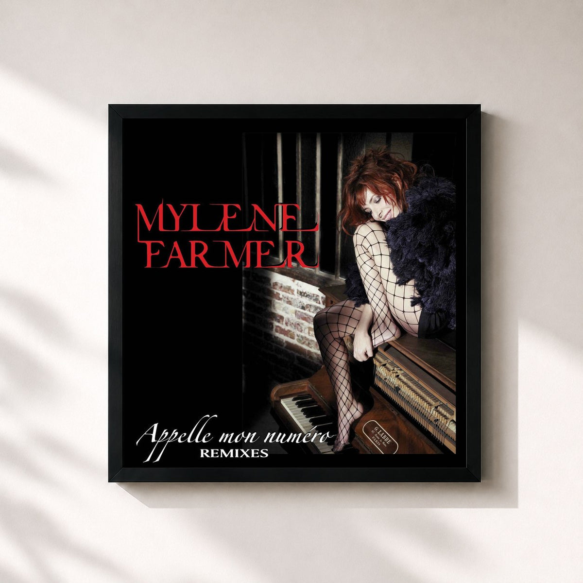 #noir Tableau carré de l'album Appelle mon numéro (Remixes) de Mylène Farmer, cadre noir 32x32 cm