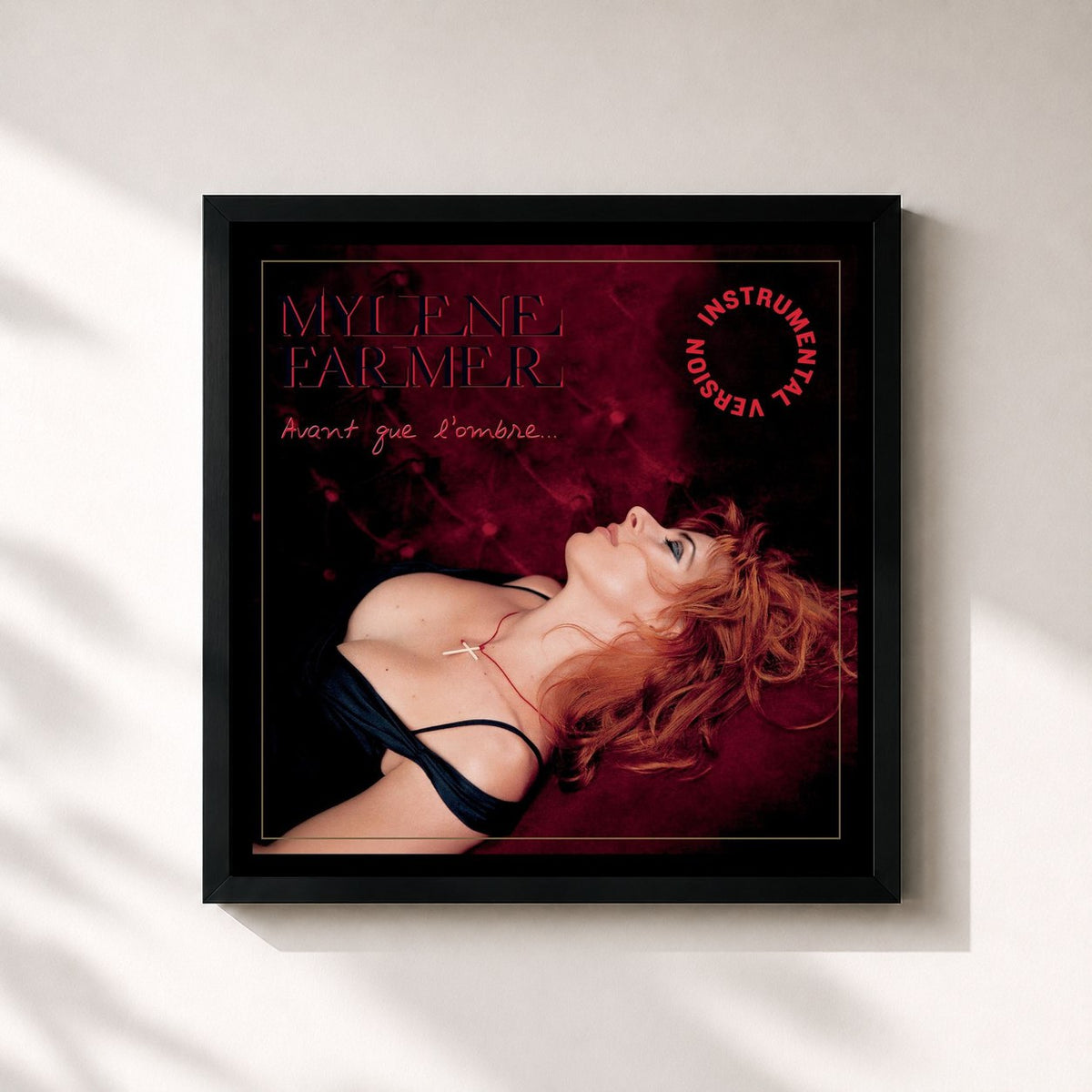 #noir Tableau carré de l'album Avant que l'ombre... (Instrumental Version) de Mylène Farmer, cadre noir 32x32 cm