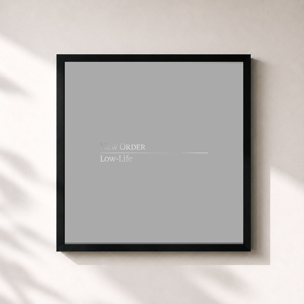 #noir Low-Life (Definitive Edition) di New Order in stampa quadrata incorniciata, cornice nera 32x32 cm