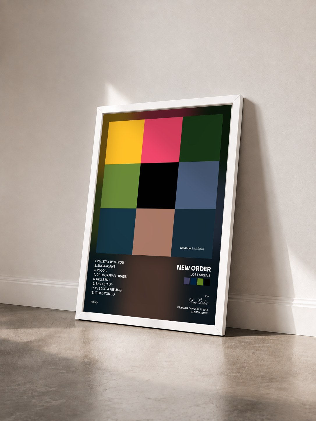 #blanc Lost Sirens di New Order in stampa incorniciata vista di tre quarti, cornice bianca