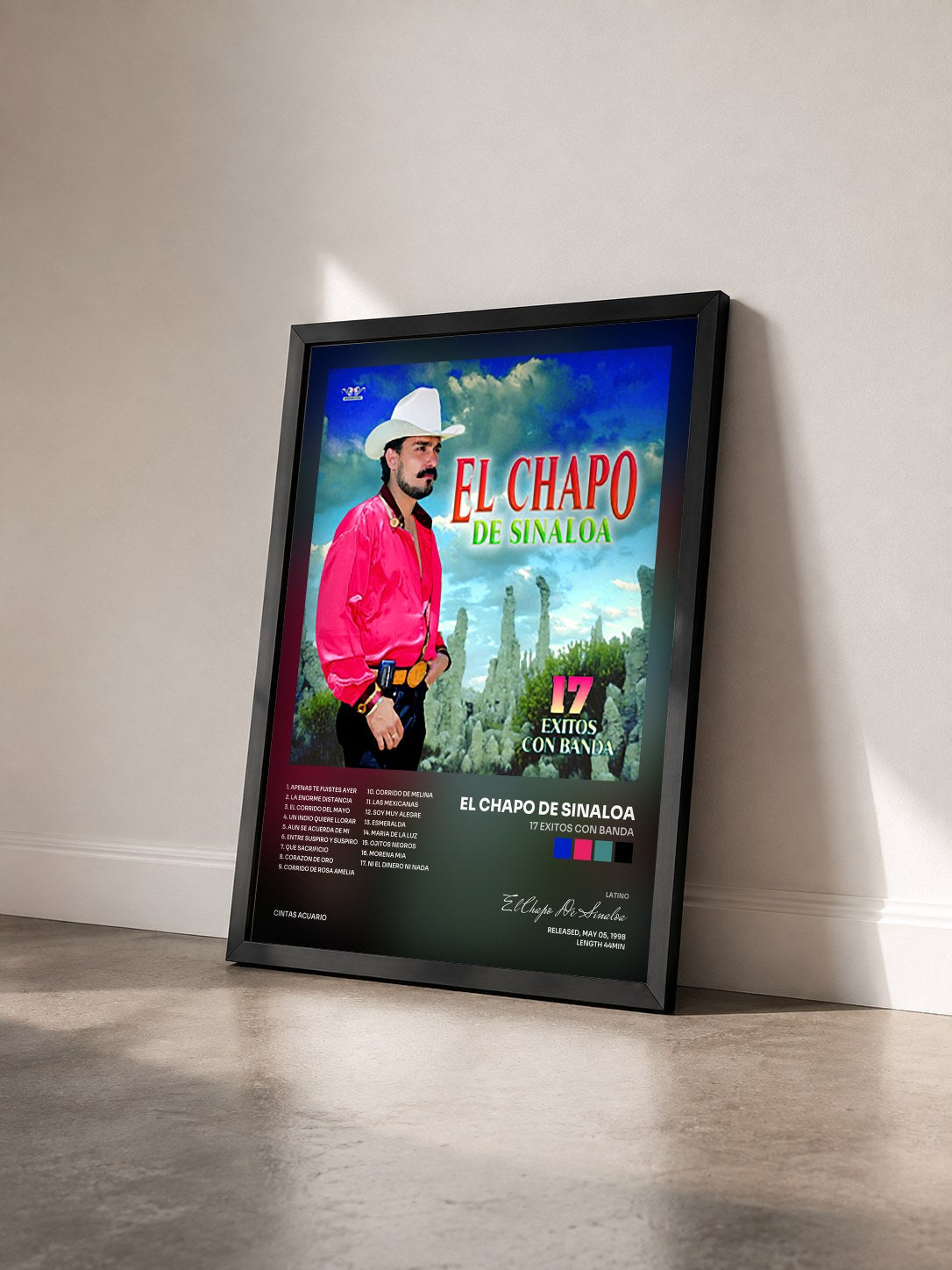#noir Tableau de l'album 17 Exitos Con Banda de El Chapo De Sinaloa vu de trois quarts, cadre noir