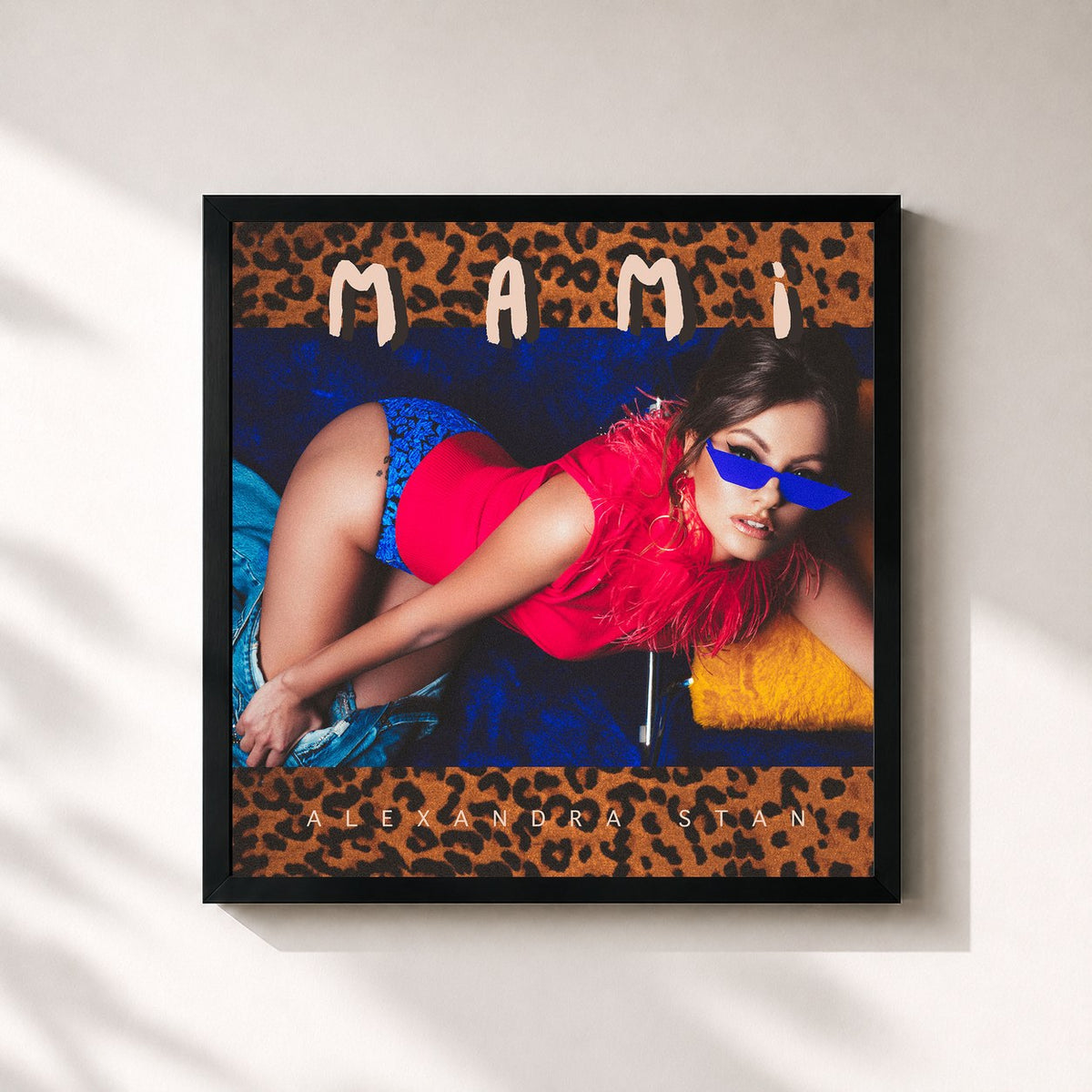 #noir Tableau carré de l'album Mami de Alexandra Stan, cadre noir 32x32 cm