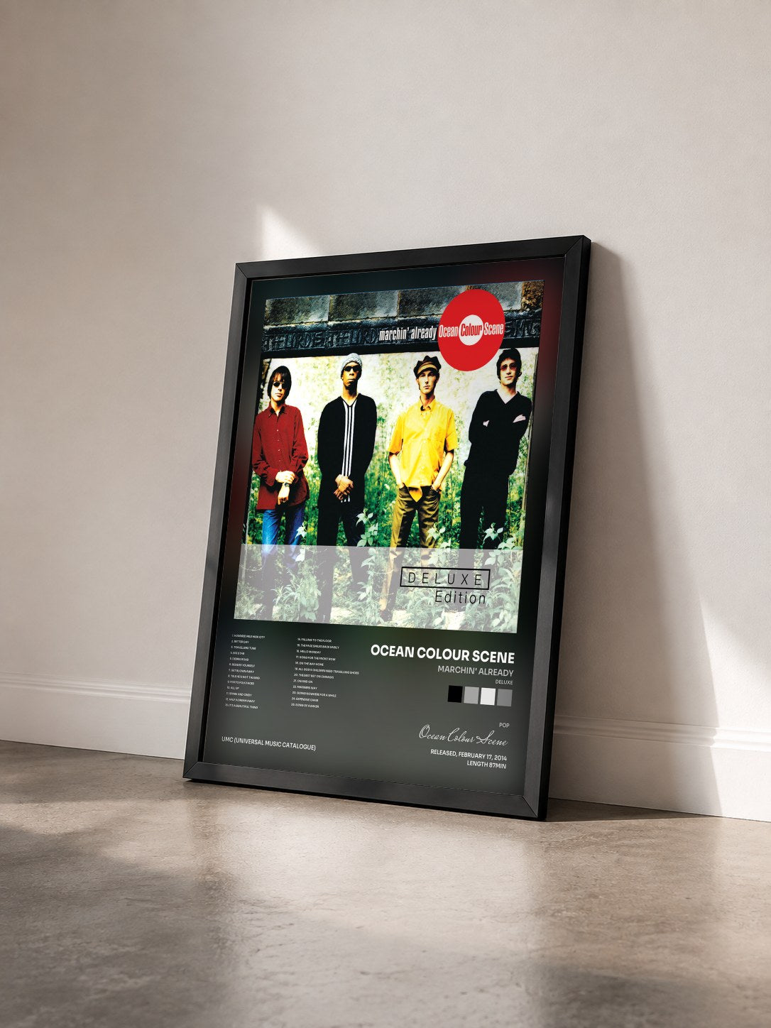 #noir Tableau de l'album Marchin' Already (Deluxe) de Ocean Colour Scene vu de trois quarts, cadre noir