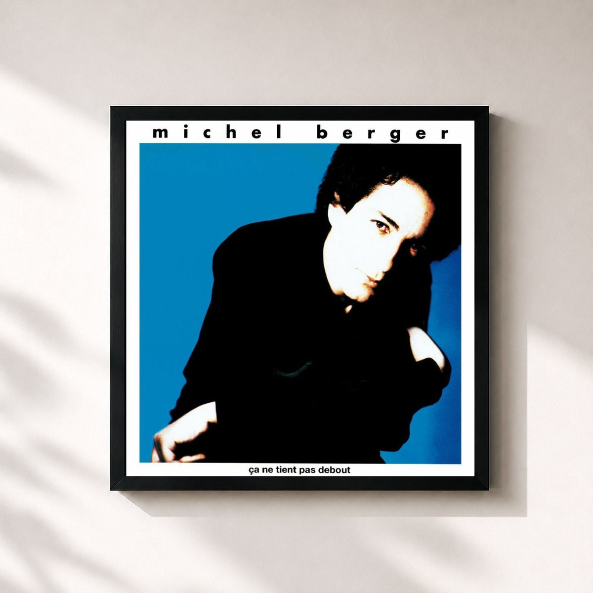 #noir Tableau carré de l'album Ça ne tient pas debout (Remasterisé en 2002) de Michel Berger, cadre noir 32x32 cm