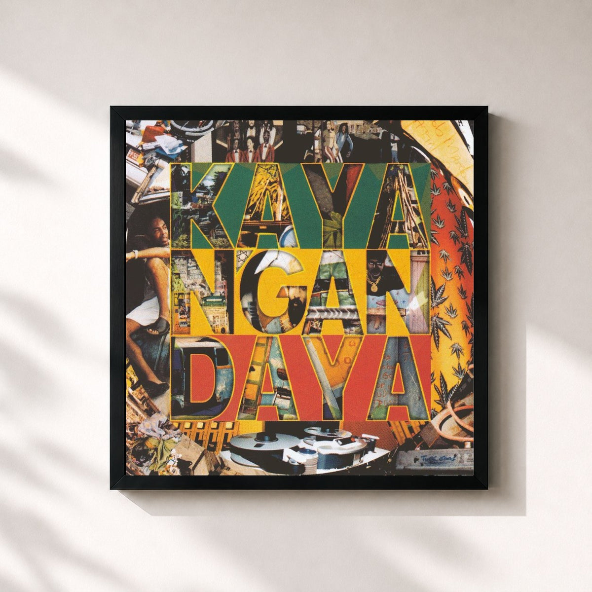#noir Tableau carré de l'album Kaya N'Gan Daya de Gilberto Gil, cadre noir 32x32 cm