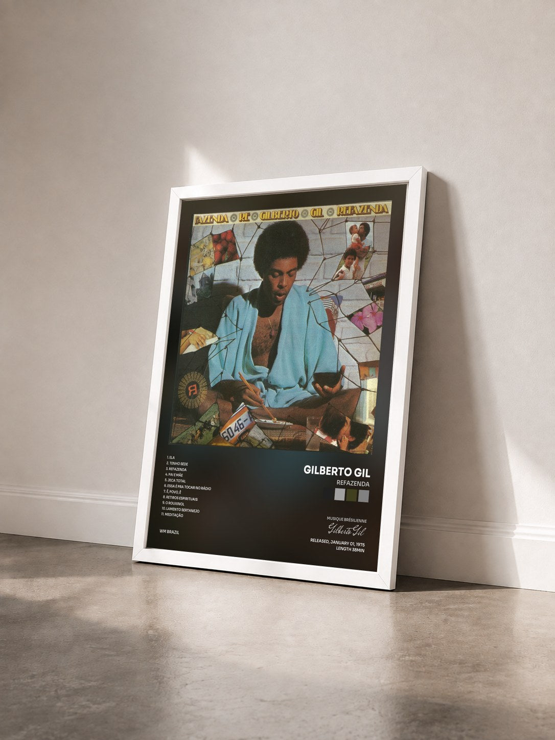 #blanc Tableau de l'album Refazenda de Gilberto Gil vu de trois quarts, cadre blanc