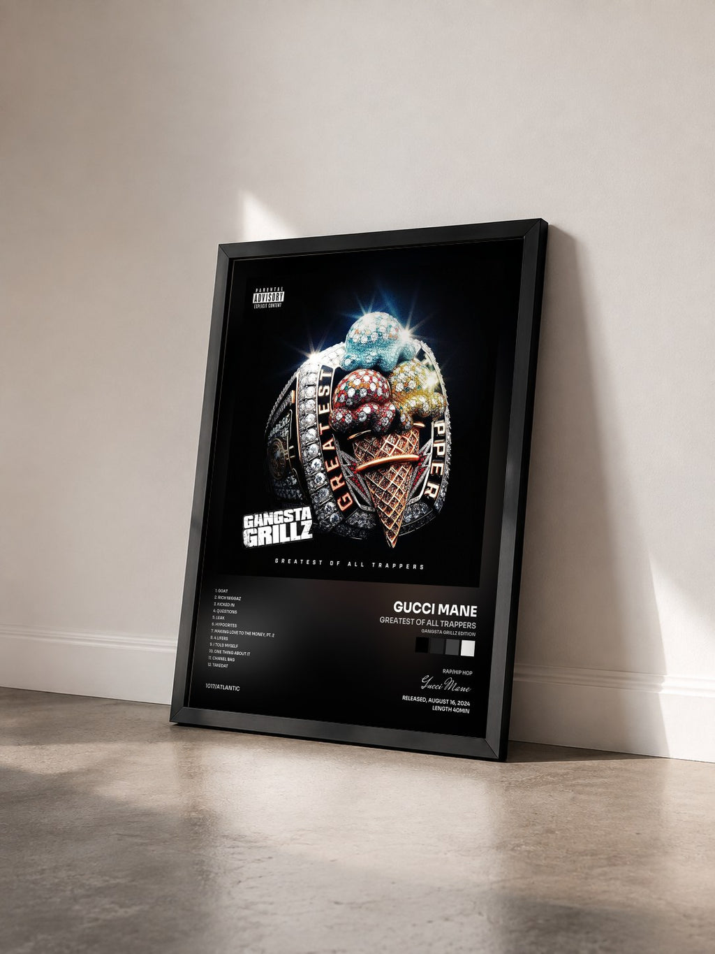 #noir Greatest Of All Trappers (Gangsta Grillz Edition) di Gucci Mane in stampa incorniciata vista di tre quarti, cornice nera