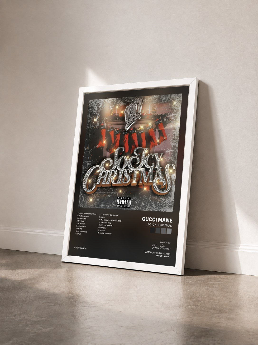 #blanc Tableau de l'album So Icy Christmas de Gucci Mane vu de trois quarts, cadre blanc
