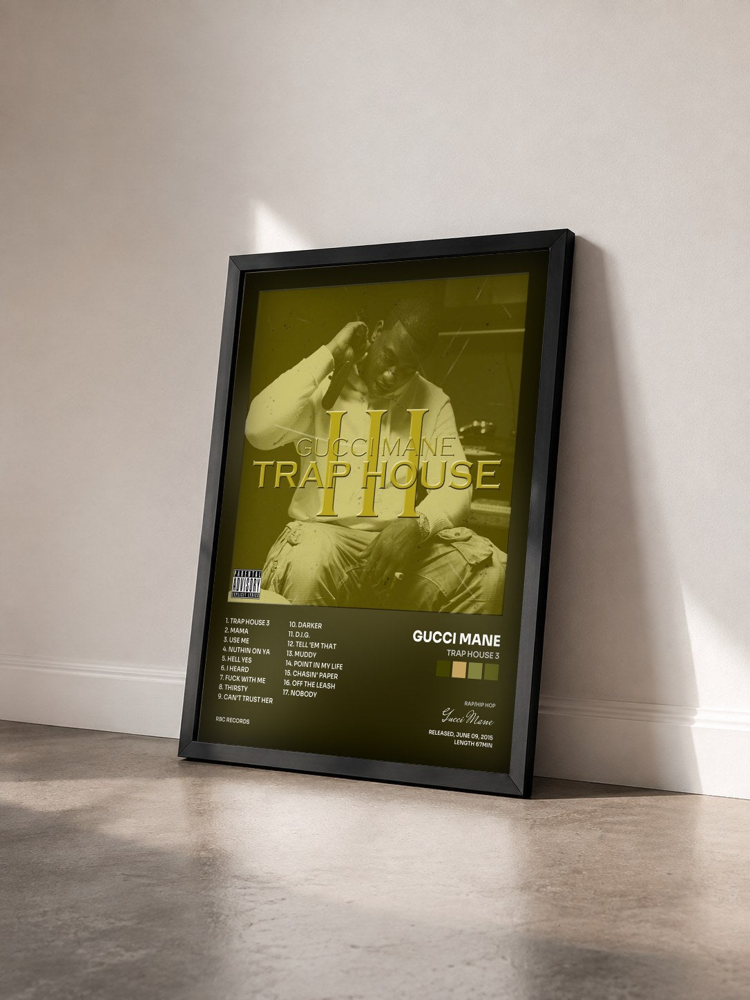 #noir Tableau de l'album Trap House 3 de Gucci Mane vu de trois quarts, cadre noir