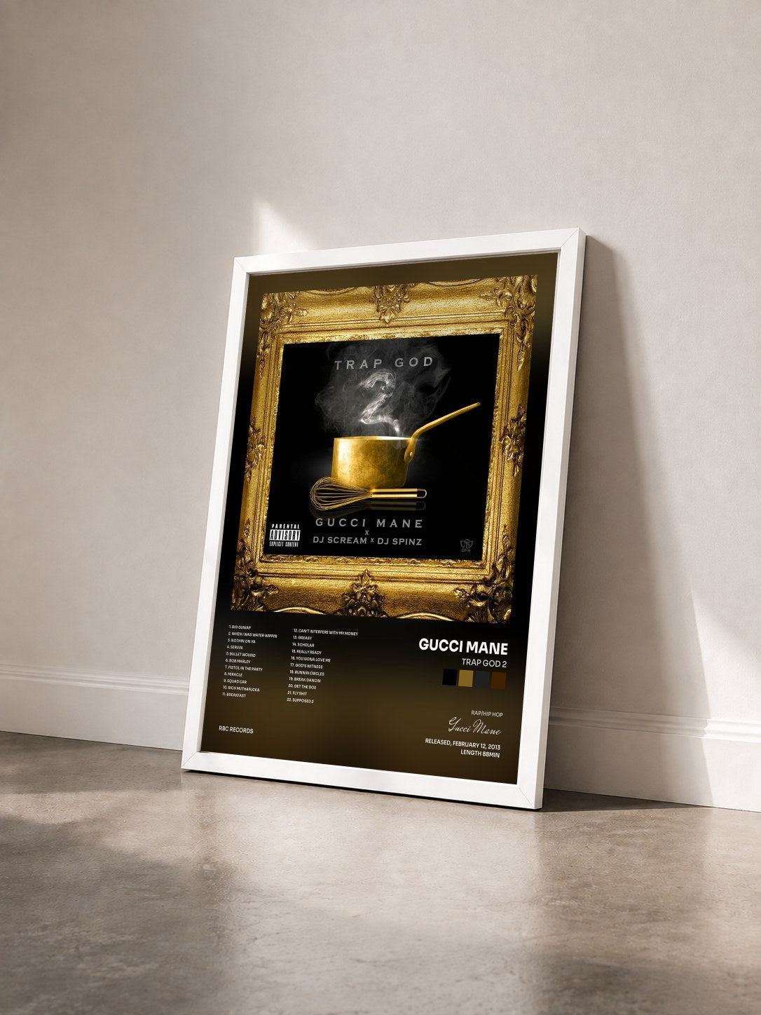 #blanc Tableau de l'album Trap God 2 de Gucci Mane vu de trois quarts, cadre blanc