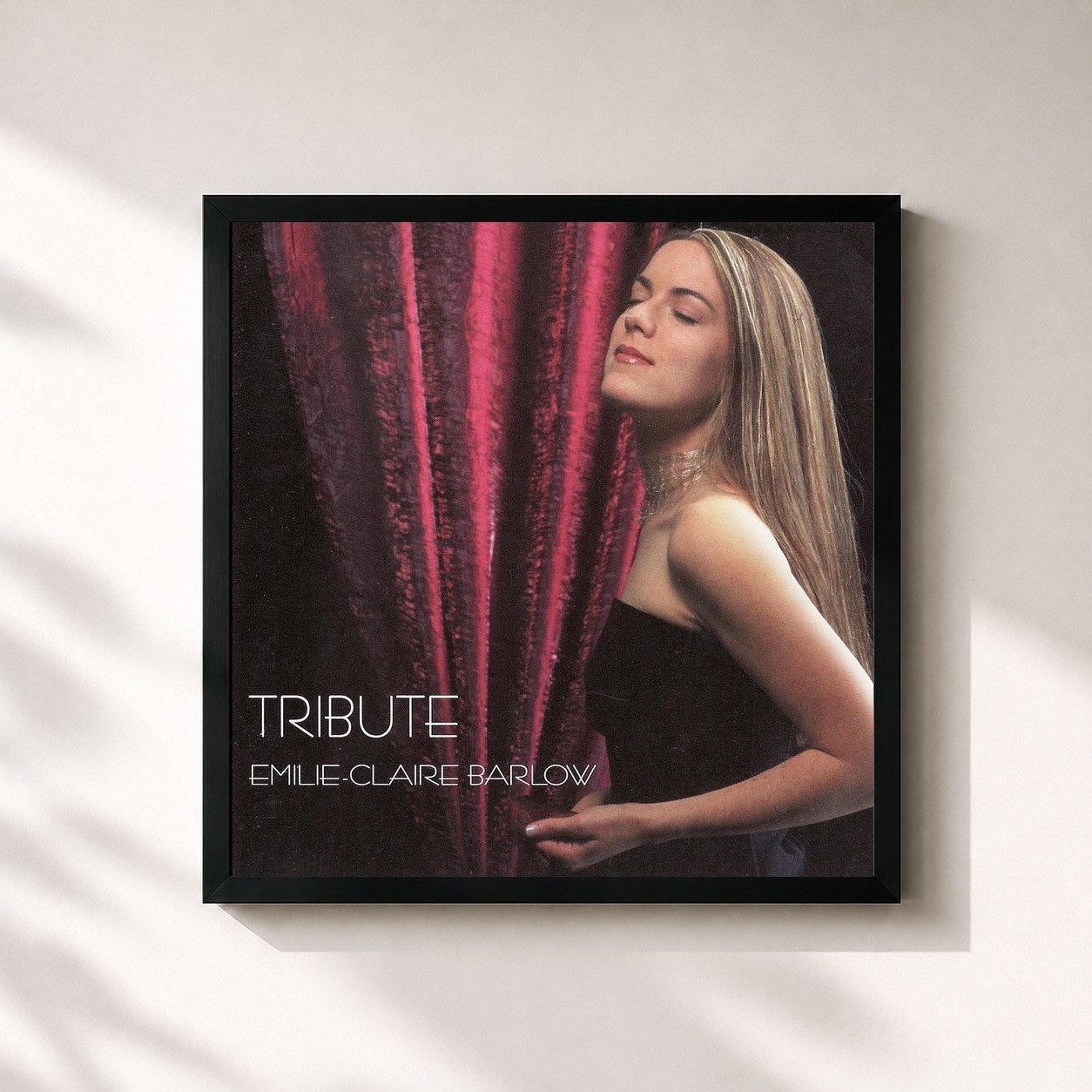 #noir Tableau carré de l'album Tribute de Emilie-Claire Barlow, cadre noir 32x32 cm