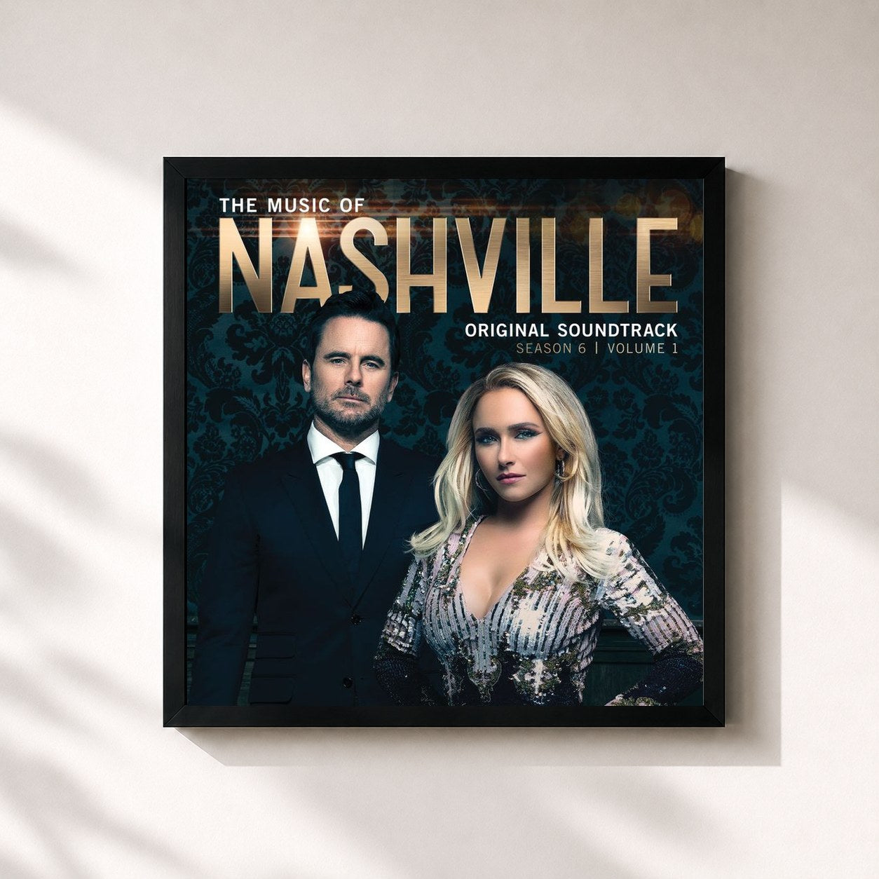 #noir Tableau carré de l'album The Music Of Nashville Original Soundtrack Season 6 Volume 1 de Nashville Cast, cadre noir 32x32 cm