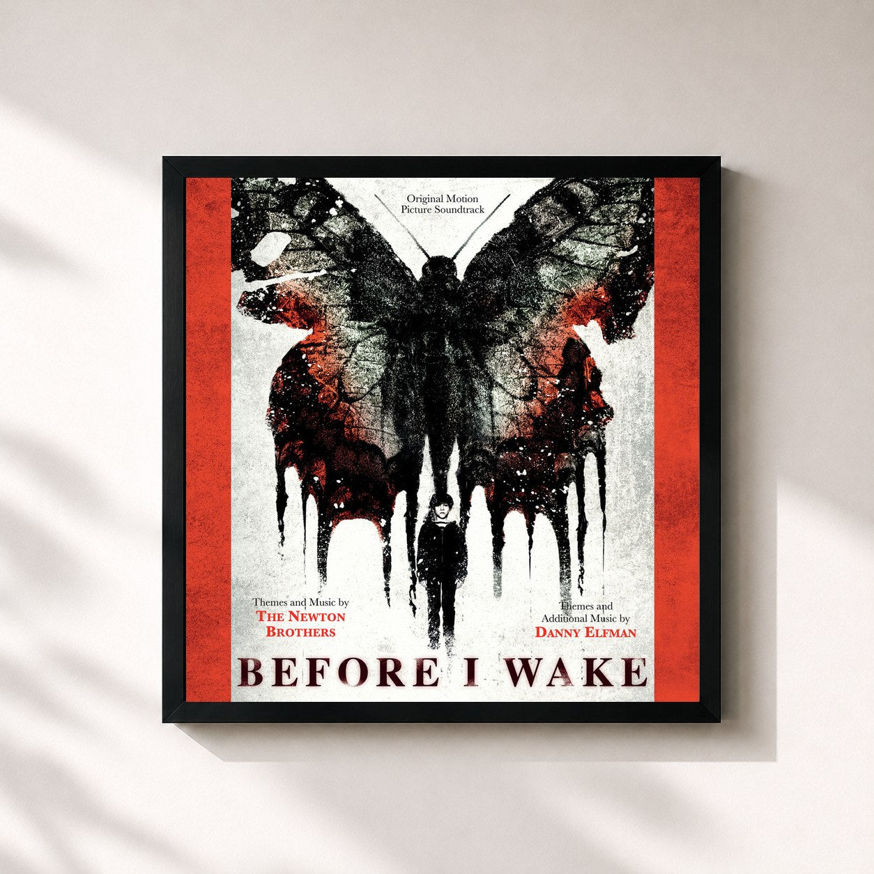 #noir Tableau carré de l'album Before I Wake (Original Motion Picture Soundtrack) de The Newton Brothers, cadre noir 32x32 cm