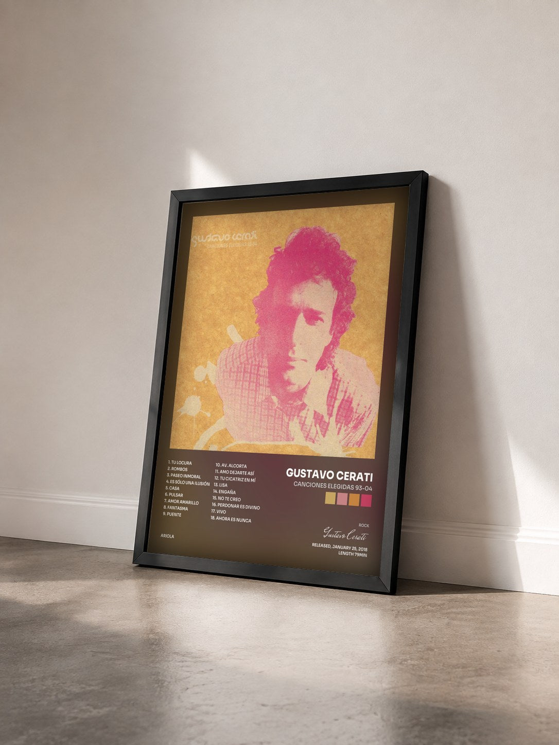 #noir Canciones Elegidas 93-04 di Gustavo Cerati in stampa incorniciata vista di tre quarti, cornice nera