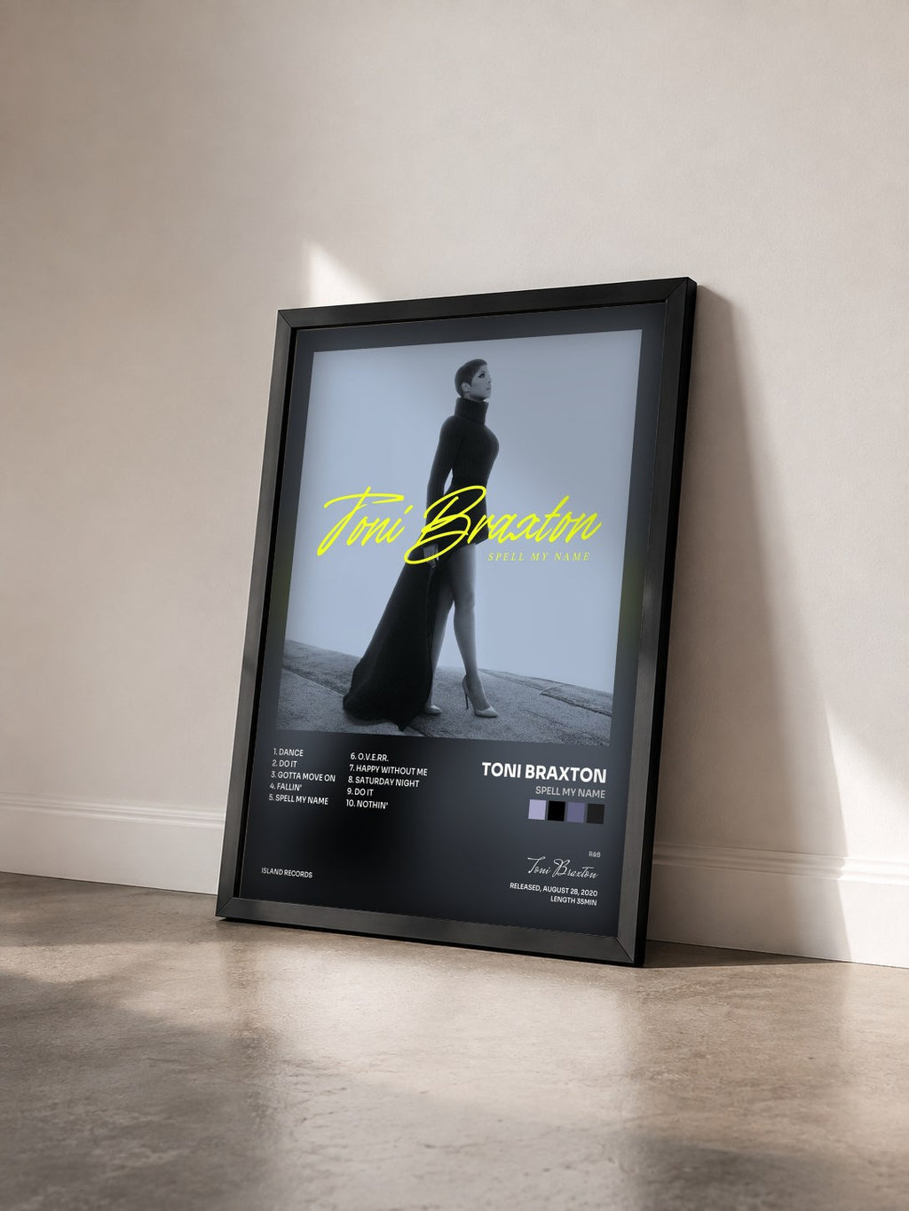 #noir Tableau de l'album Spell My Name de Toni Braxton vu de trois quarts, cadre noir