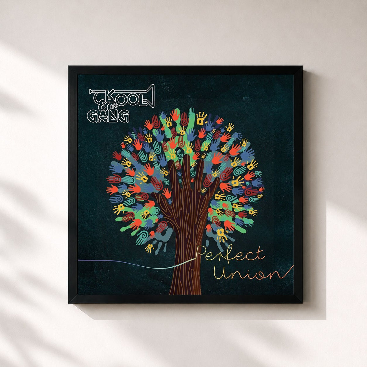 #noir Perfect Union von Kool & The Gang als quadratischer Kunstdruck, schwarzer Rahmen 32x32 cm