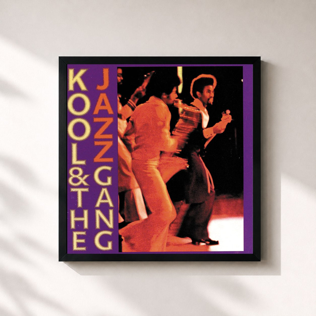 #noir Kool Jazz von Kool & The Gang als quadratischer Kunstdruck, schwarzer Rahmen 32x32 cm