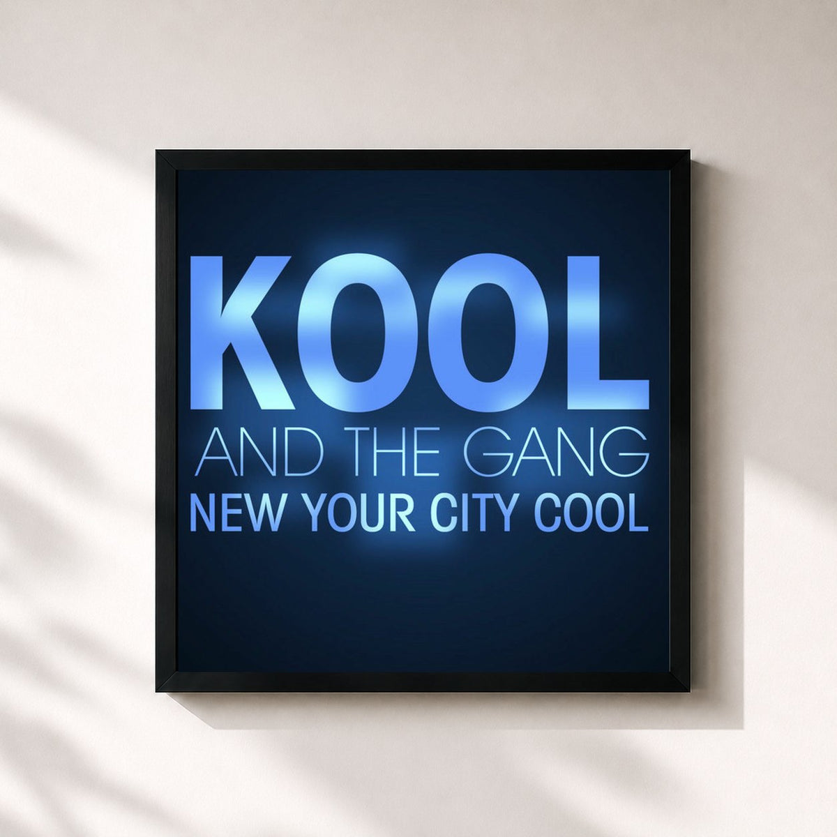 #noir New Your City Cool von Kool & The Gang als quadratischer Kunstdruck, schwarzer Rahmen 32x32 cm