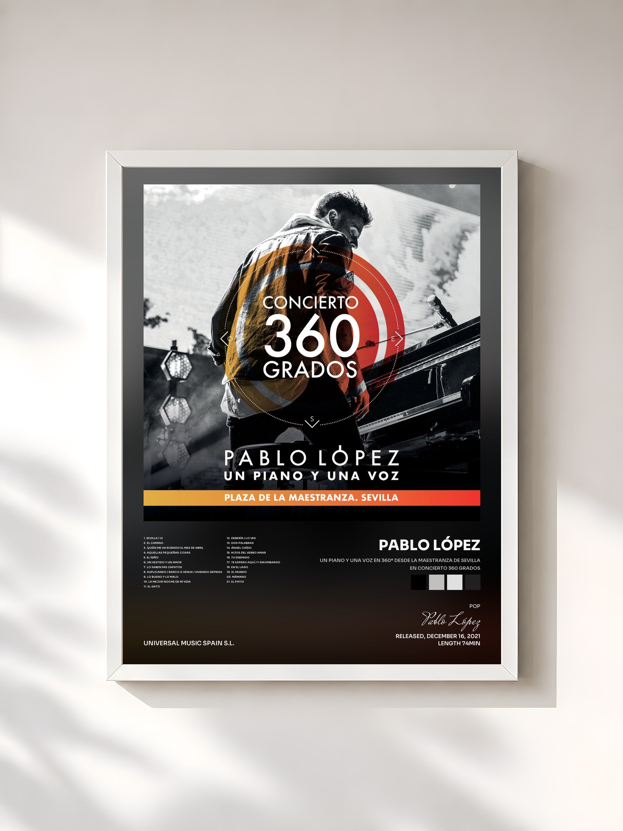 #blanc Tableau de l'album Un Piano Y Una Voz En 360º Desde La Maestranza De Sevilla (En Concierto 360 Grados) de Pablo López, cadre blanc, imprimé et encadré en France