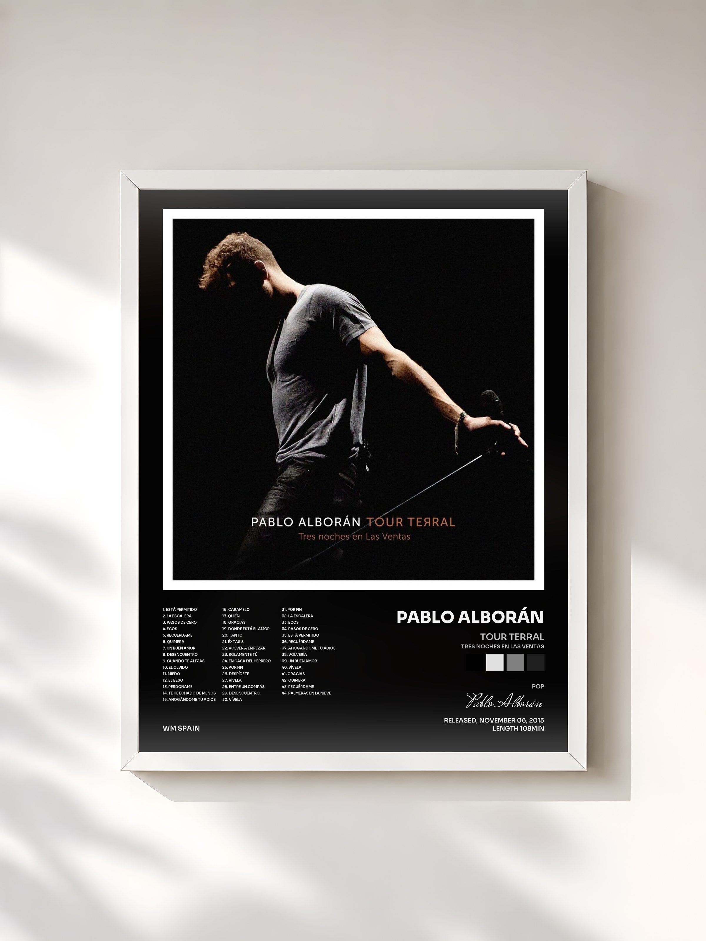 #blanc Tableau de l'album Tour Terral (Tres noches en Las Ventas) de Pablo Alborán, cadre blanc, imprimé et encadré en France