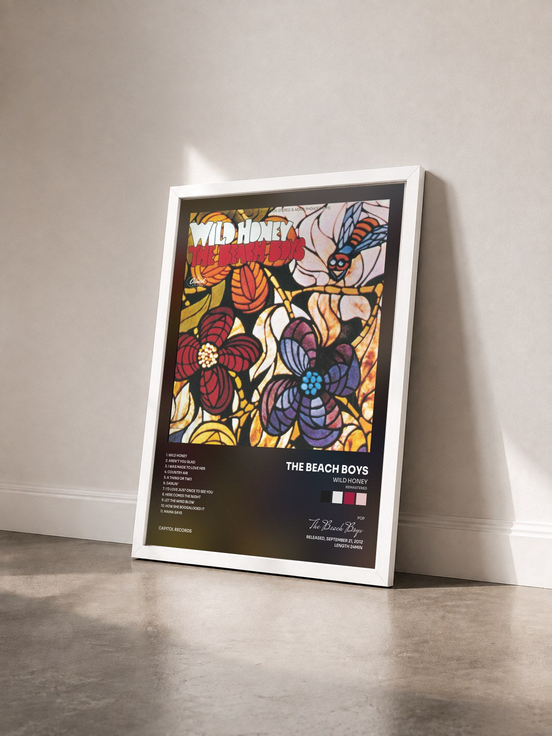 #blanc Wild Honey (Remastered) di The Beach Boys in stampa incorniciata vista di tre quarti, cornice bianca
