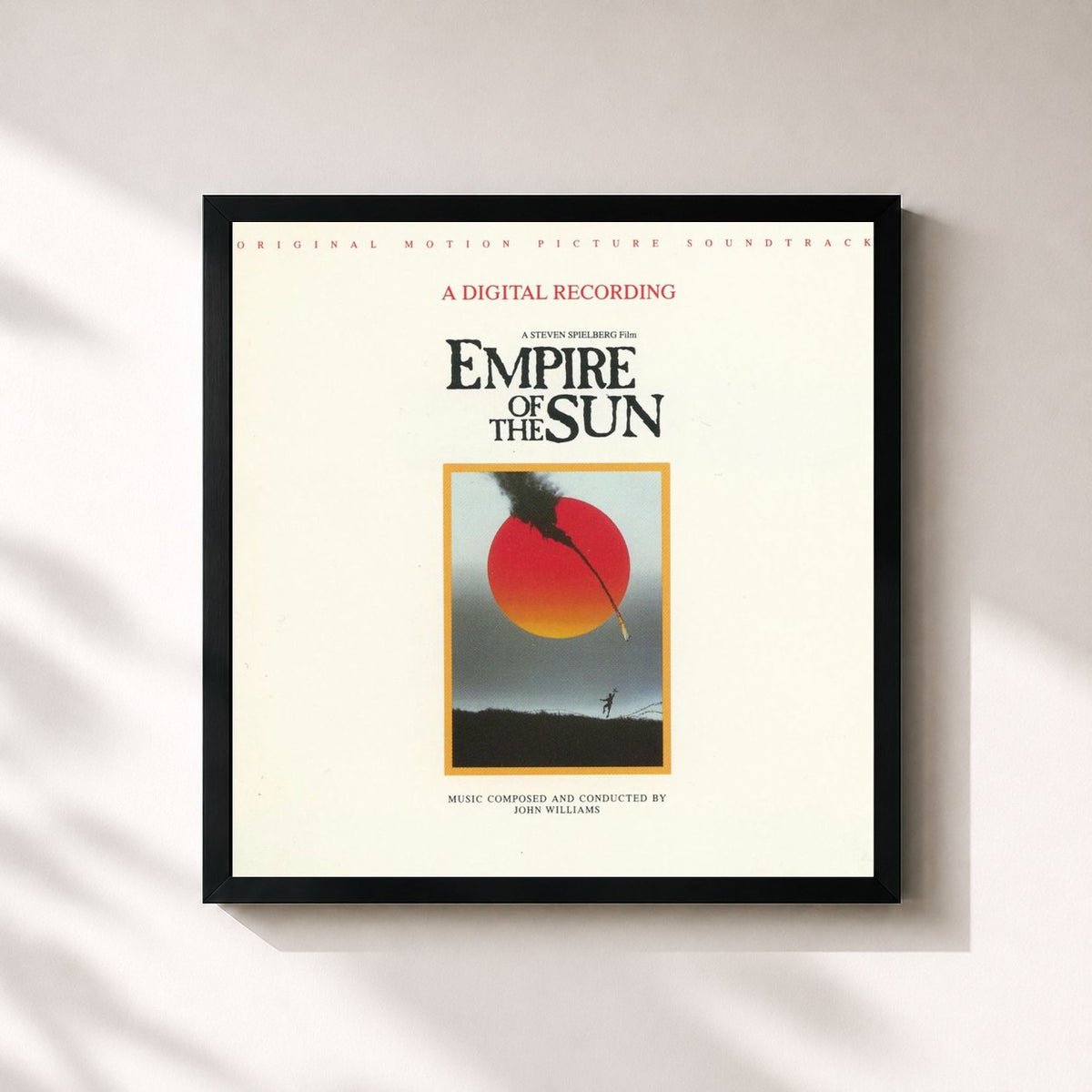 #noir Tableau carré de l'album Empire Of The Sun (Original Motion Picture Soundtrack) de John Williams, cadre noir 32x32 cm