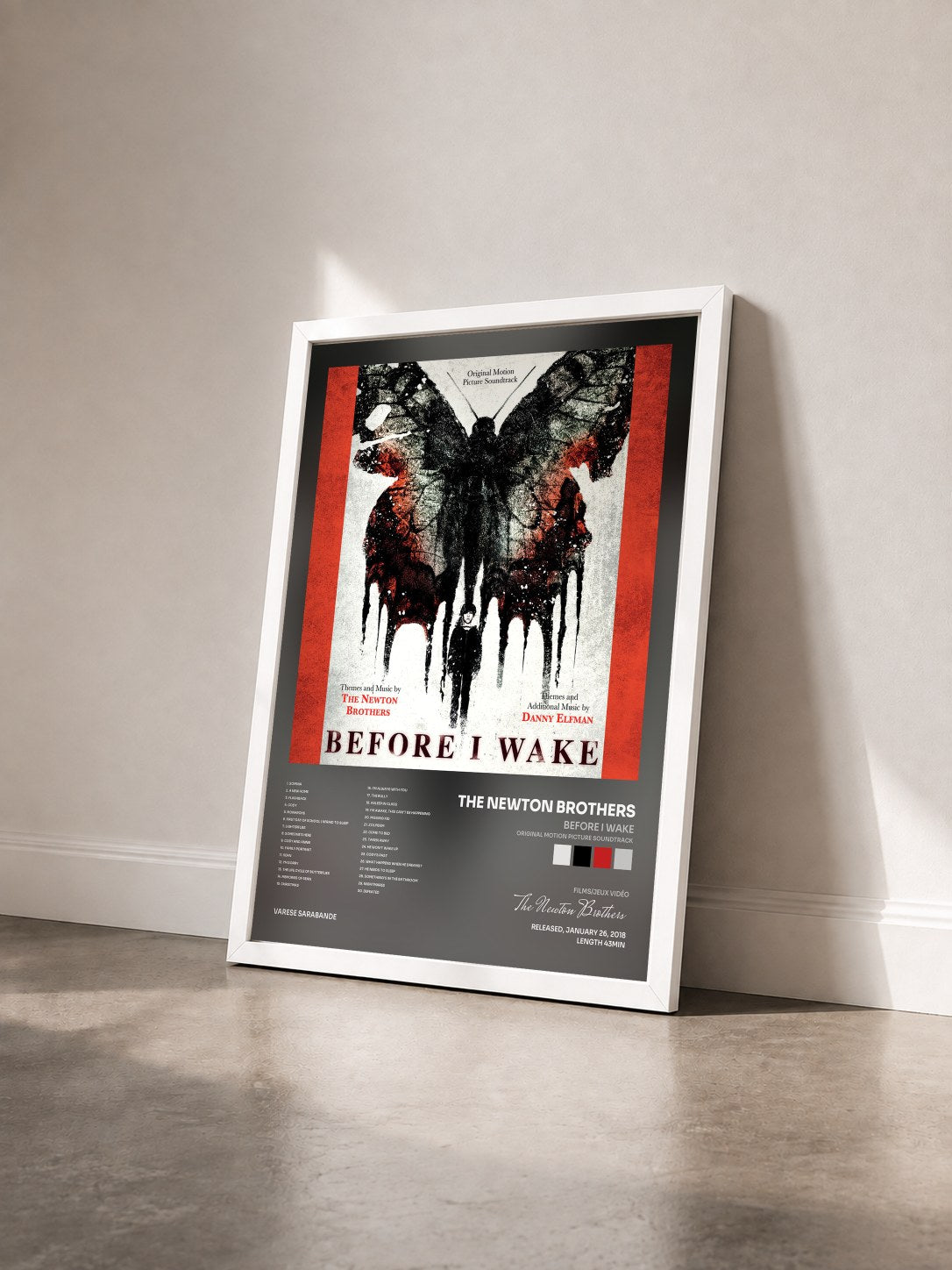 #blanc Tableau de l'album Before I Wake (Original Motion Picture Soundtrack) de The Newton Brothers vu de trois quarts, cadre blanc