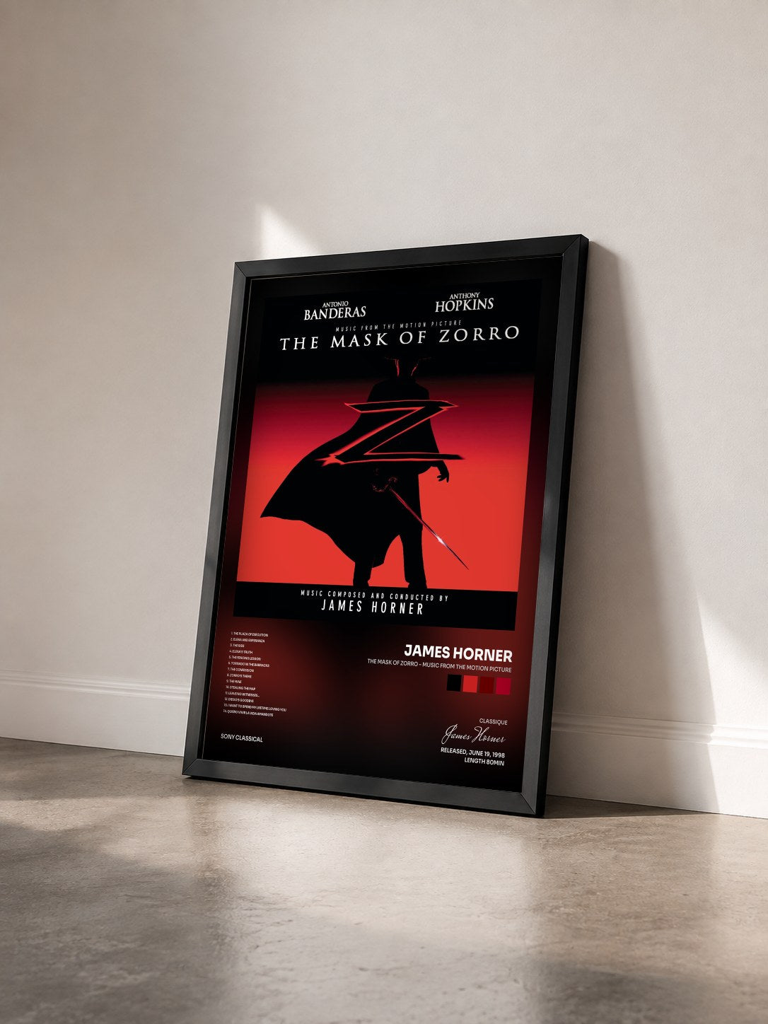 #noir Tableau de l'album The Mask of Zorro - Music from the Motion Picture de James Horner vu de trois quarts, cadre noir