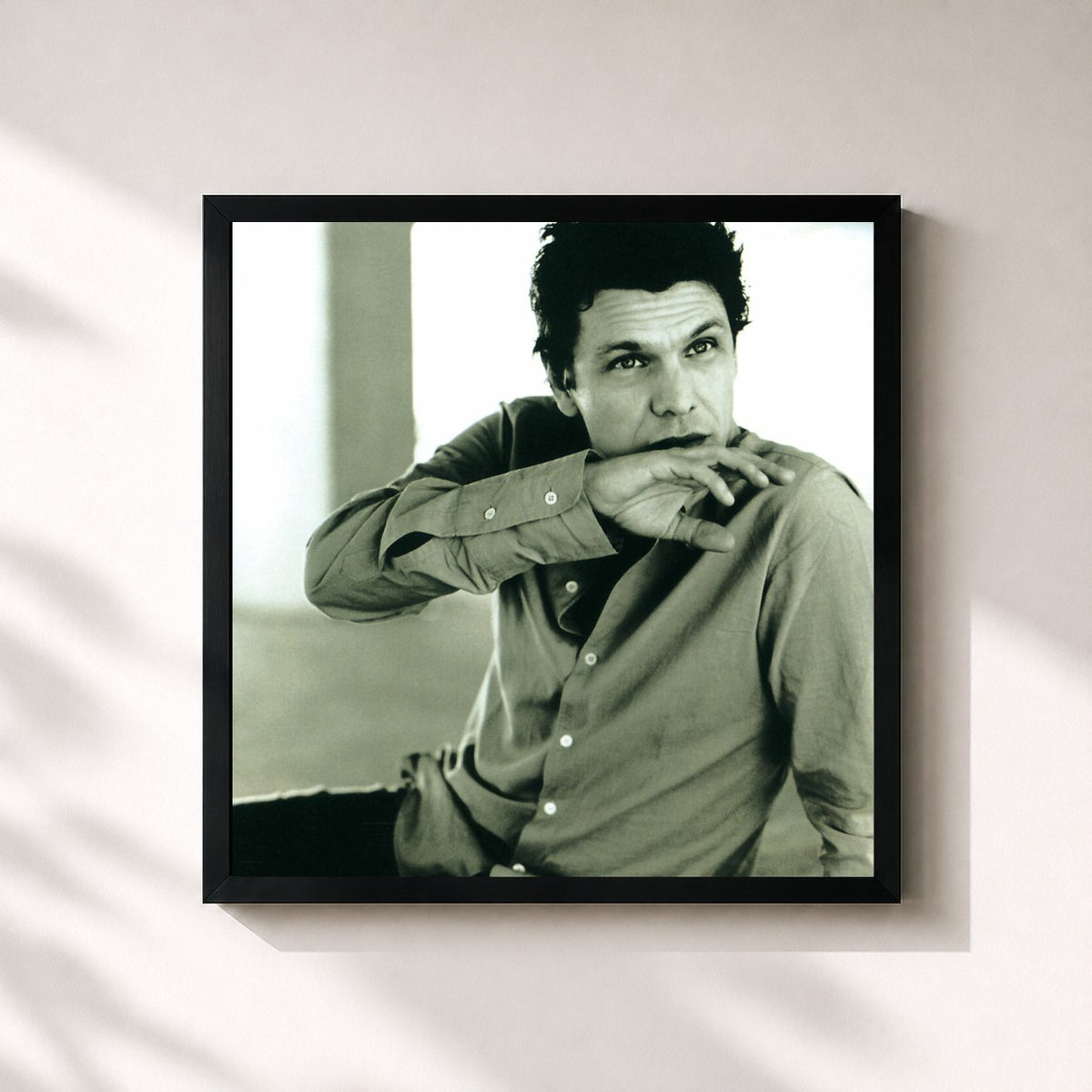 #noir Tableau carré de l'album Marc Lavoine de Marc Lavoine, cadre noir 32x32 cm