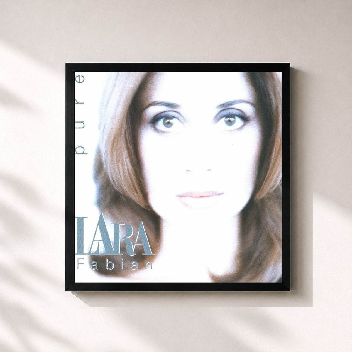 #noir Pure di Lara Fabian in stampa quadrata incorniciata, cornice nera 32x32 cm