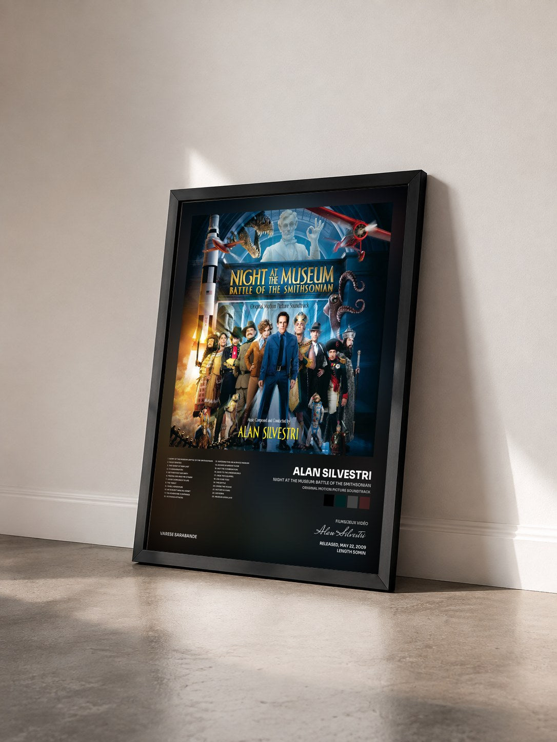 #noir Tableau de l'album Night At The Museum: Battle Of The Smithsonian (Original Motion Picture Soundtrack) de Alan Silvestri vu de trois quarts, cadre noir