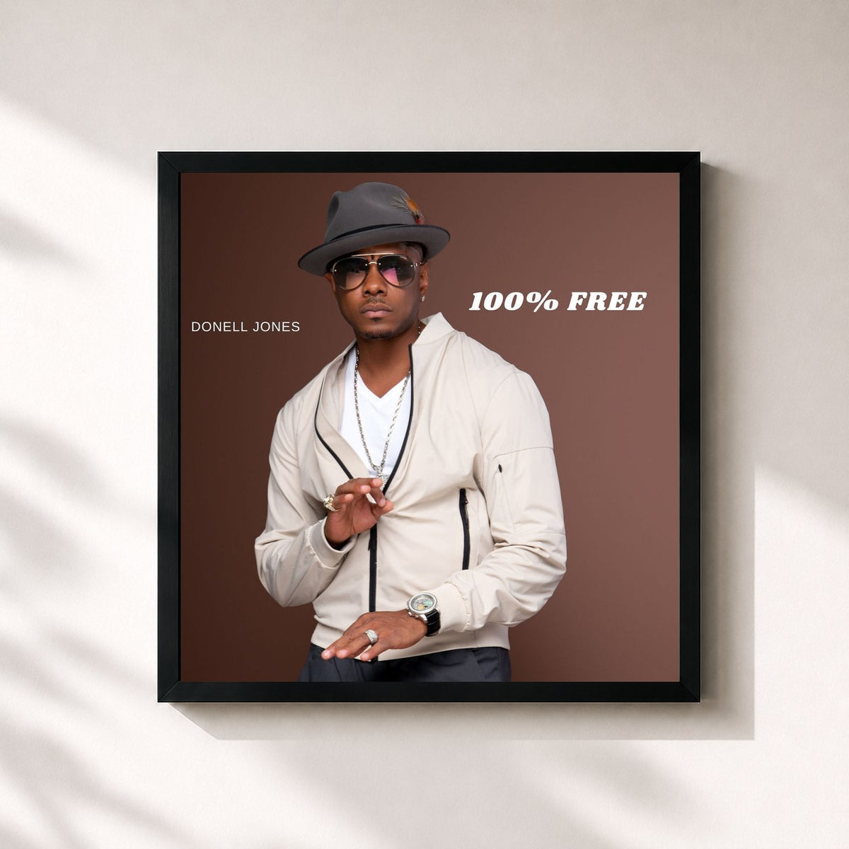 #noir Tableau carré de l'album 100% Free de Donell Jones, cadre noir 32x32 cm