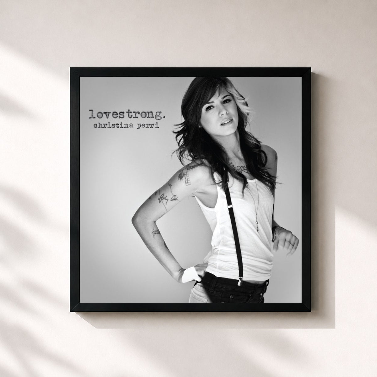 #noir lovestrong. (deluxe edition) di Christina Perri in stampa quadrata incorniciata, cornice nera 32x32 cm