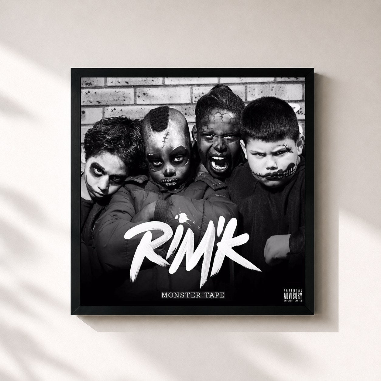 #noir Tableau carré de l'album Monster Tape de Rim'K, cadre noir 32x32 cm