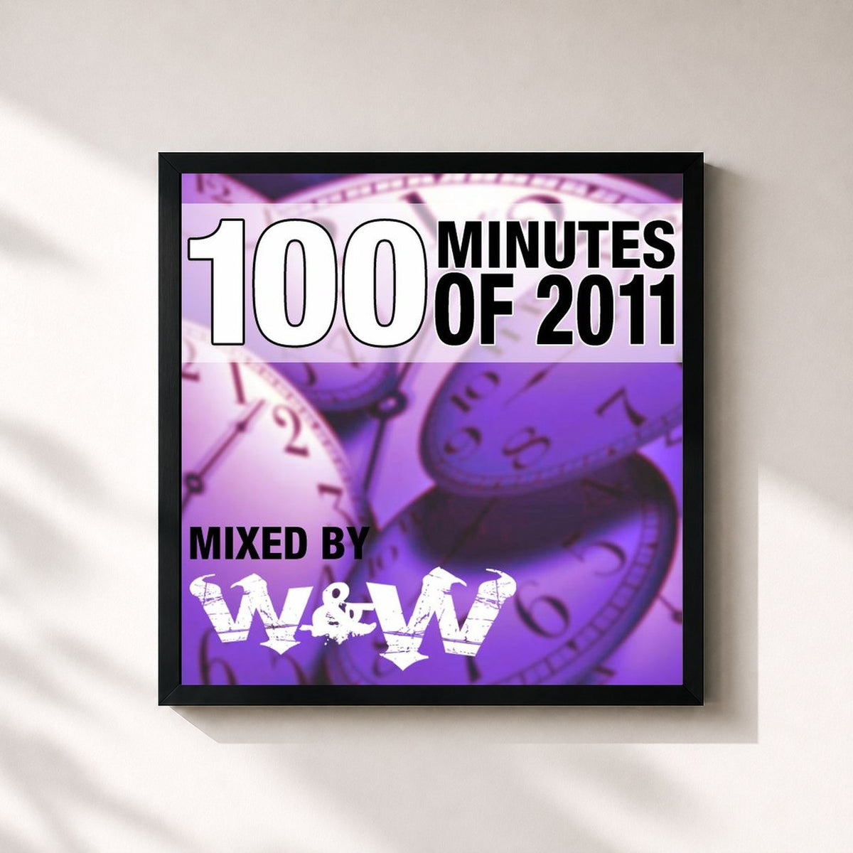 #noir Tableau carré de l'album 100 Minutes Of 2011 (Selected and mixed by W&W) de W&W, cadre noir 32x32 cm